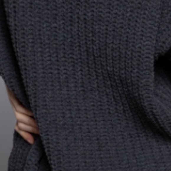 Soft Chunky Knit Sweater - Picture 6 of 11